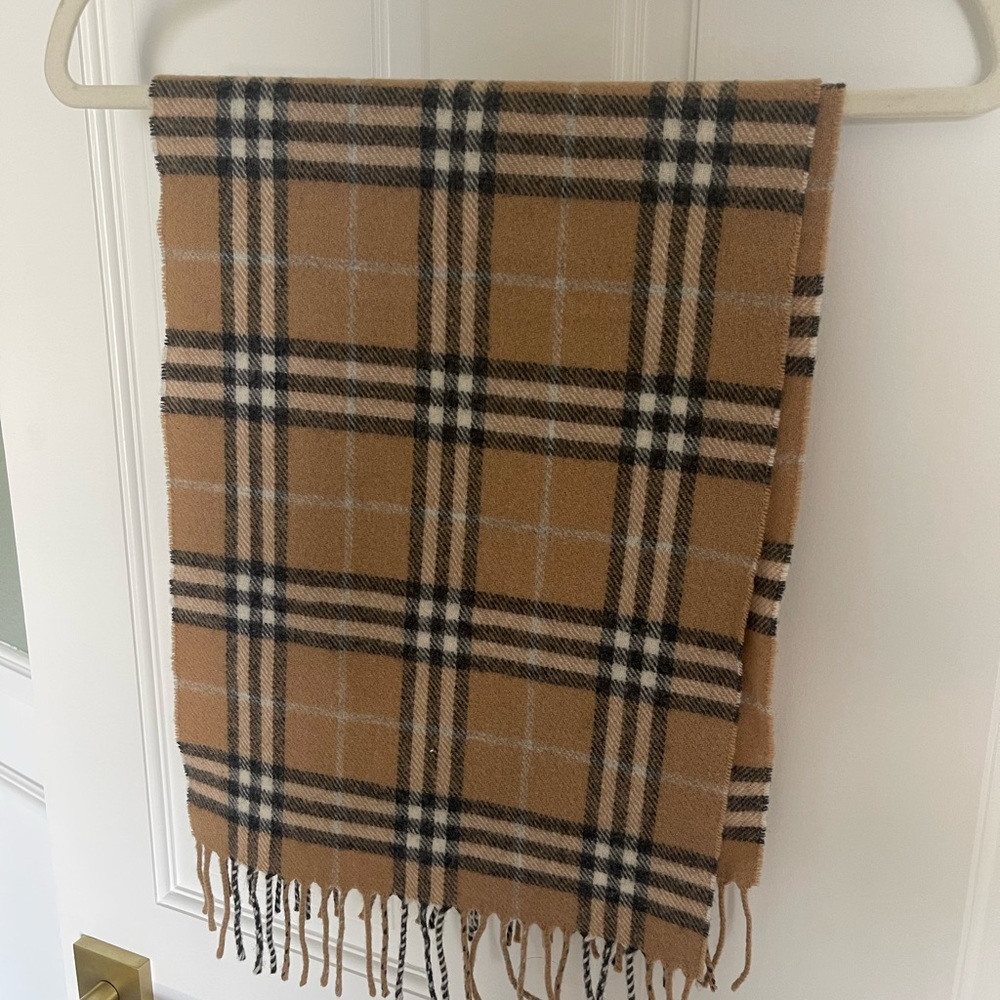 Burberry scarf
